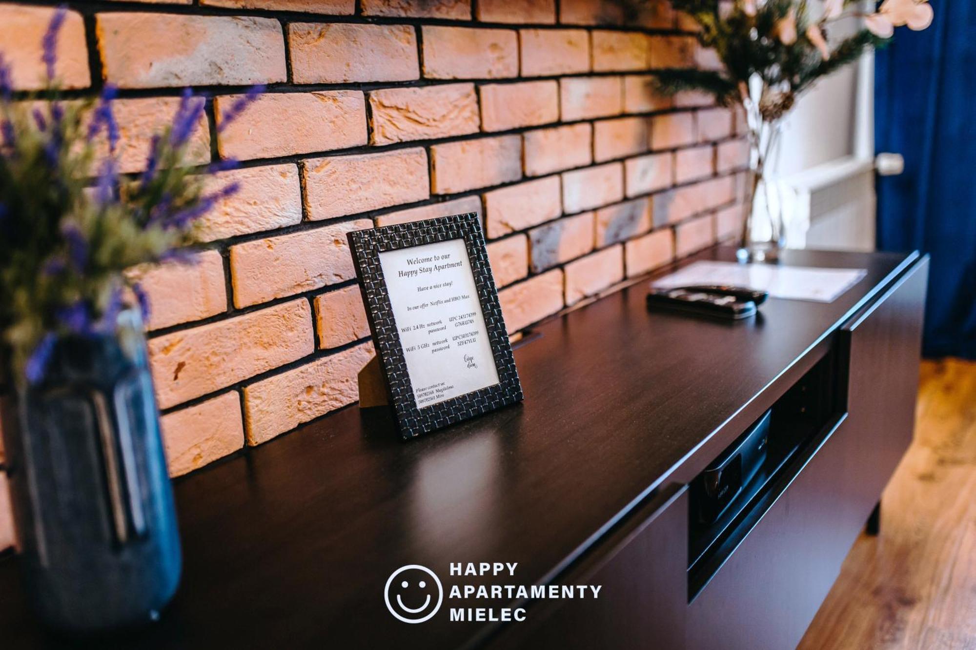 Happy Stay - Apartamentyhappy Pl Mielec Exterior foto